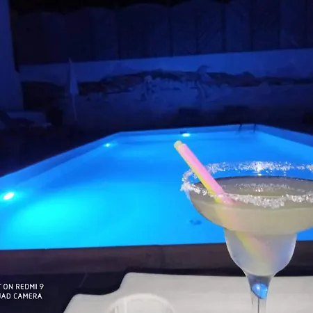 Hotel Siren And Parikia (Paros)